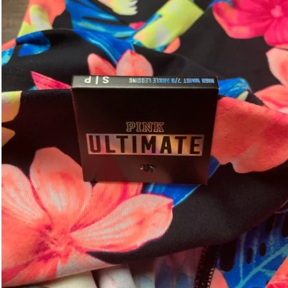 🛑{SOLD}PINK Victoria Secret Ultimate Collection High Waist 7/8 Ankle Leggings - Picture 7 of 8